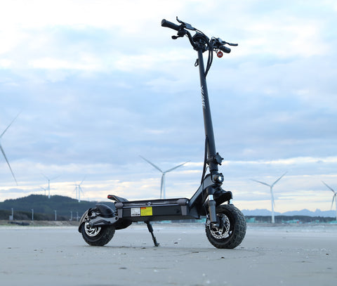 250W Electric Scooter for Adults Foldable 10 Inch Wide Wheel Brushless Motor Digital Lithium Battery 20km 250W Electric Scooter for Adults Foldable 10 Inch Wide Wheel Brushless Motor Digital Lithium Battery 20km